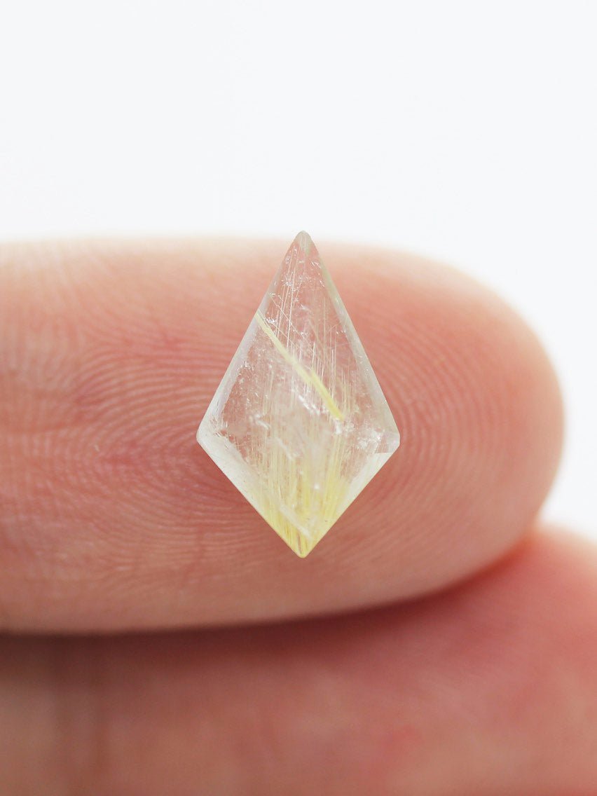 1.54CT Rutilated Quartz Inventory SKU RQKITE-08