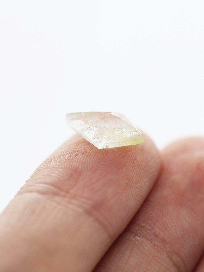 1.54CT Rutilated Quartz Inventory SKU RQKITE-08