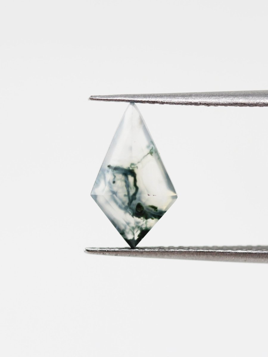 Inventaire d'agate mousse 1,56 ct SKU MAKITE-01