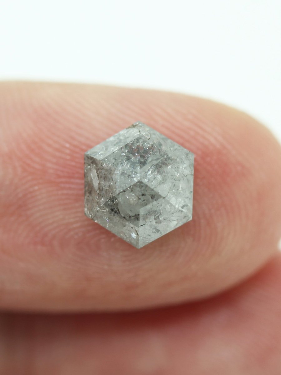 1,92 CT Salz- und Pfeffer-Sechseck-Inventar SKU SPHEXU-07