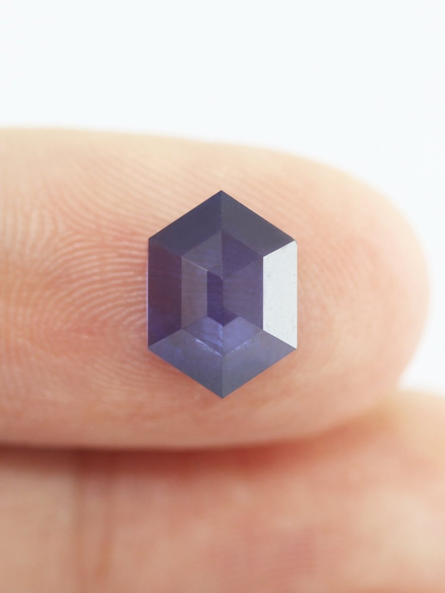 2.51CT Sapphire Inventory SKU SAHEXL-04