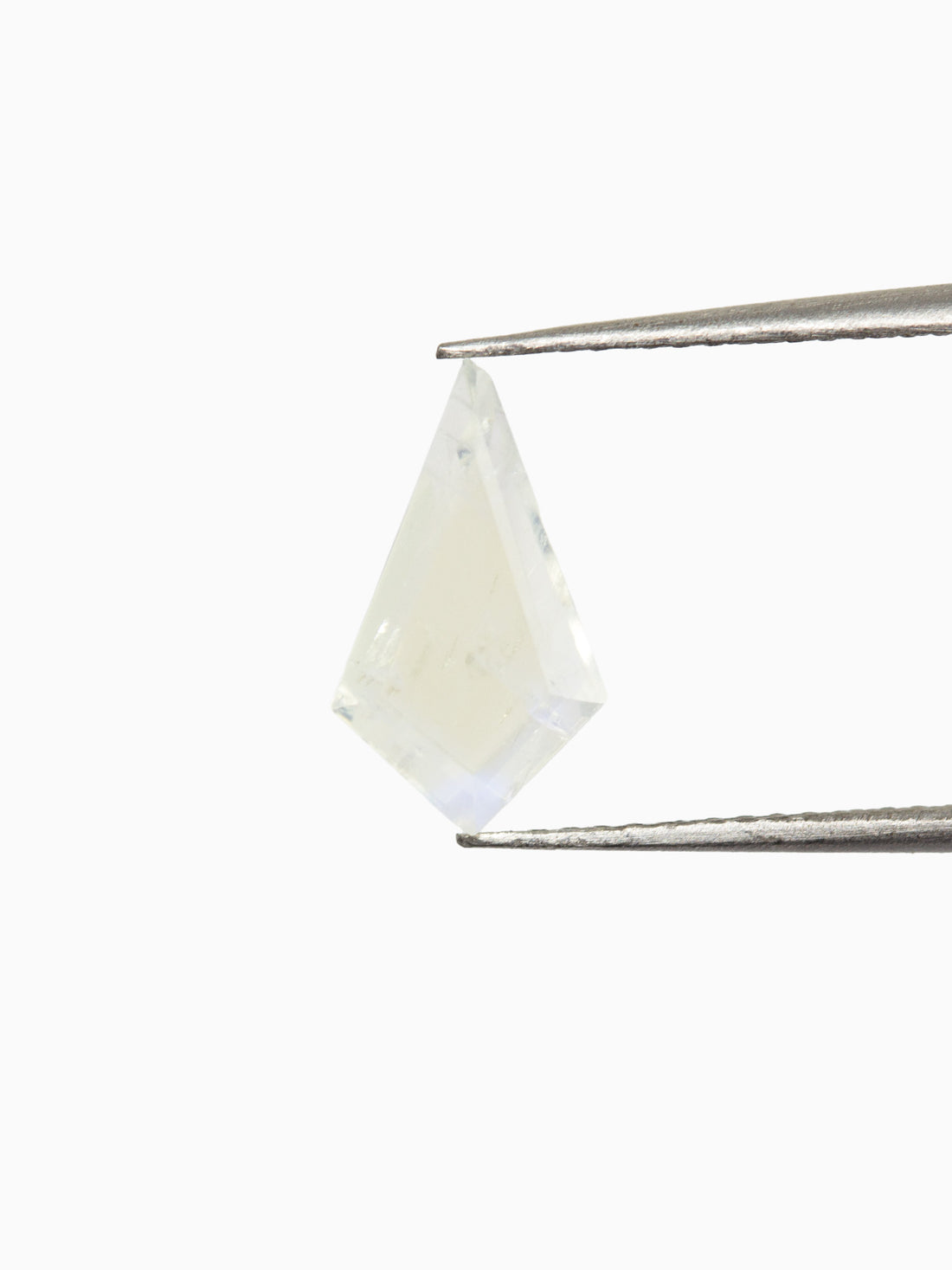 1.76CT White Moonstone Inventory SKU MNKITE-05