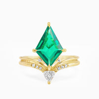 Adia Ring (Emerald)