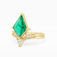 Adia Ring (Emerald)