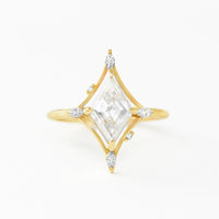 Dakota Ring (Moissanite)