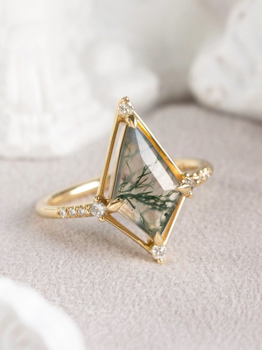 Dawn Ring (Moss Agate)