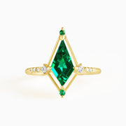 Dawn Ring (Emerald)