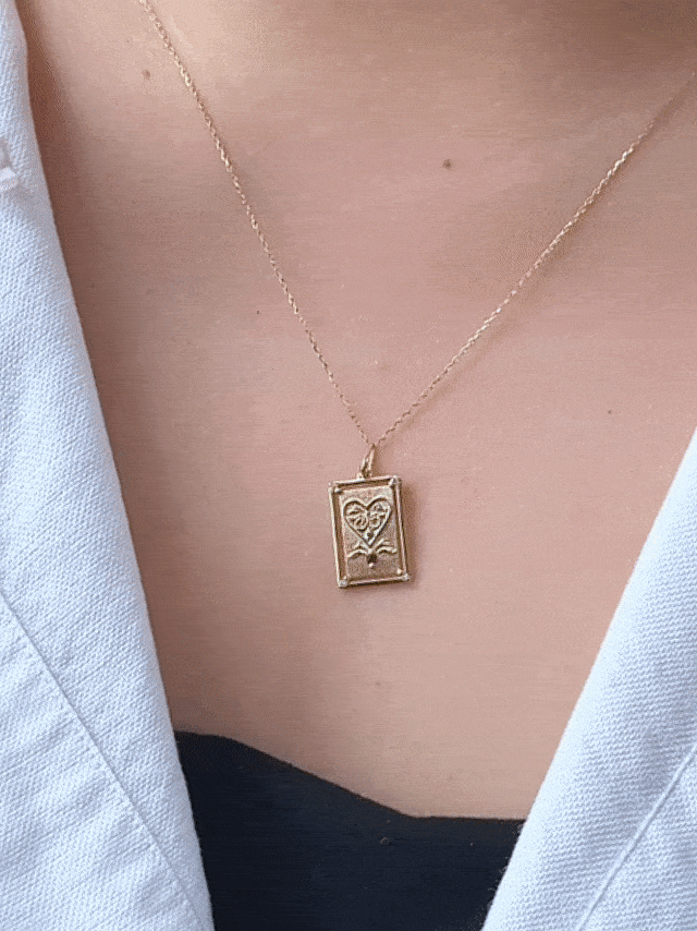 [Gilded Deck] Ace of Hearts Charm