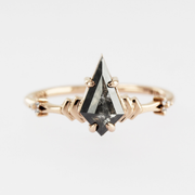 Kite Doric Ring