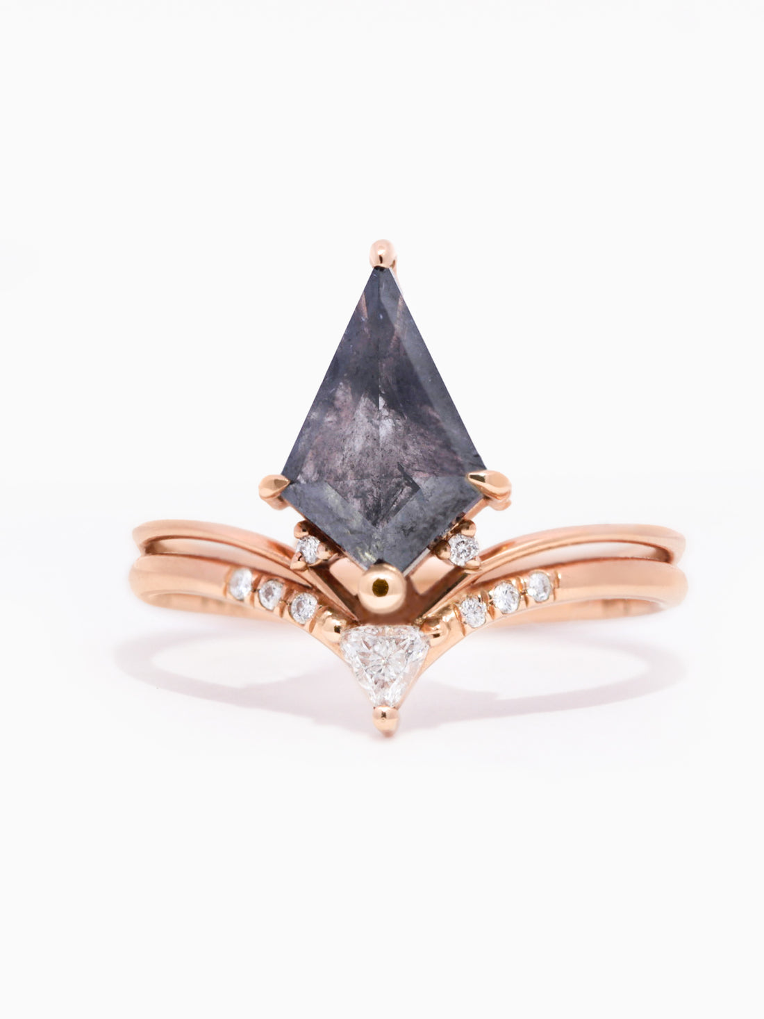 Adia Ring