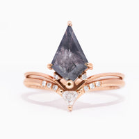 Adia Ring