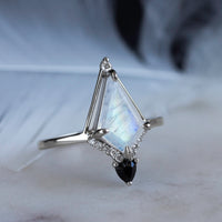 [Ready-to-Ship] Lucy Ring (Moonstone)