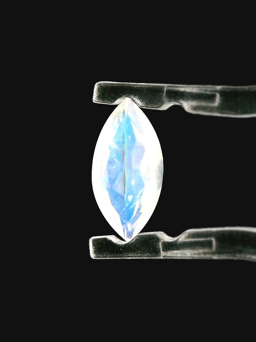 1.03CT White Moonstone Inventory SKU MNMAR-02