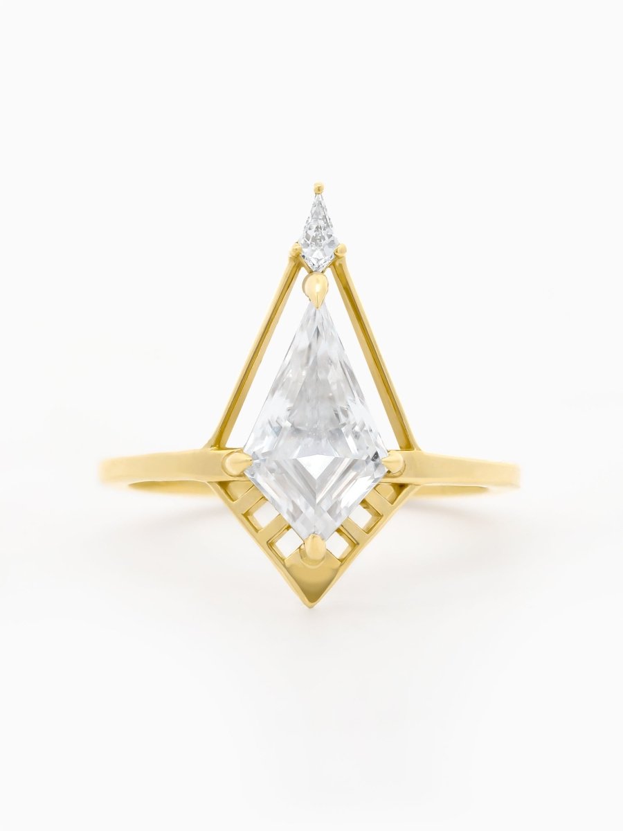 H/S Atria Ring - HIDDENSPACE