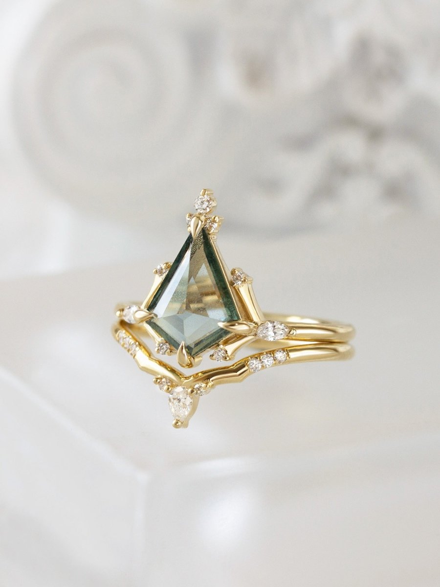 Juniper Ring (Sapphire)