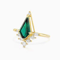 Luna Ring (Emerald)