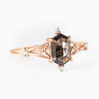 Meira Star Ring