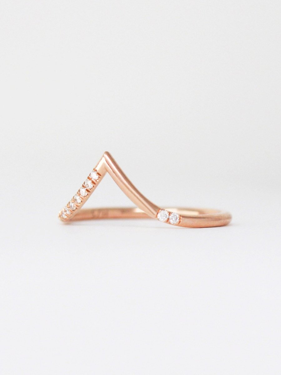 hiddenspace-wedding-band-orabelle-diamond-14k-product-left