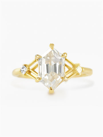 Princess Tracery Ring (Moissanite)