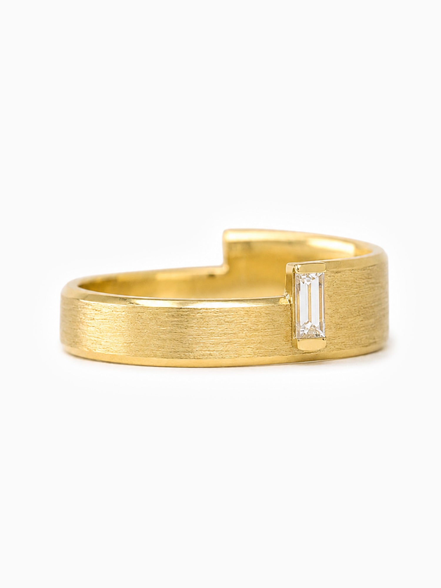 baguette diamond fine jewelry texture brush finish wedding band statement ring