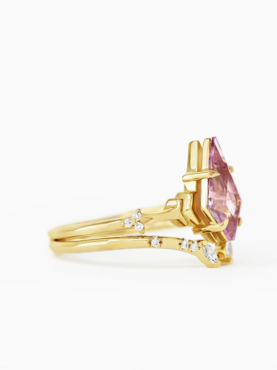 [Prêt à expédier] Bague Kite Doric (Saphir) et bande ouverte marquise (soudée)