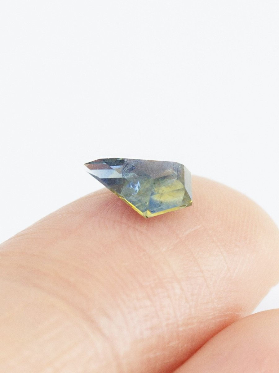 0.82CT Sapphire Inventory SKU SAKITEN-103