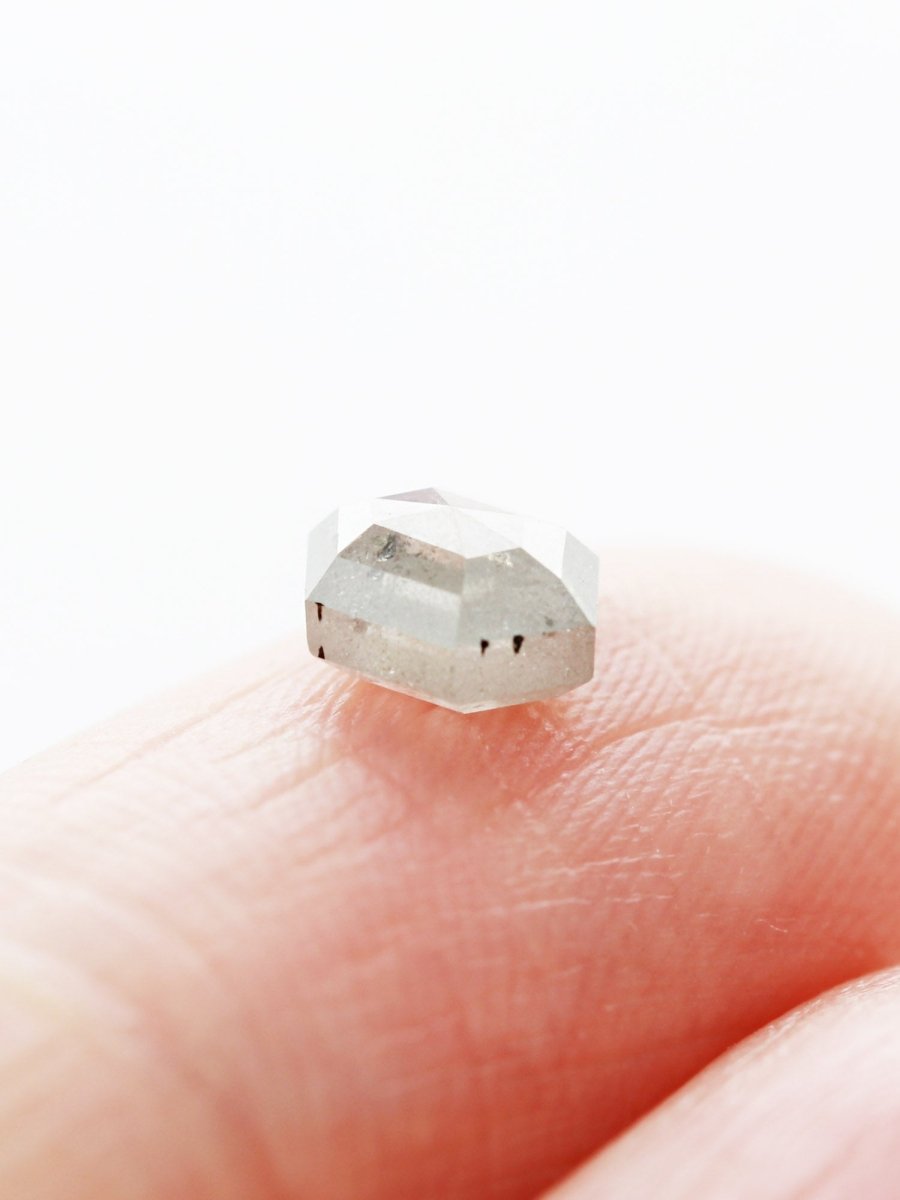 0.93CT Salt and Pepper Hexagon Inventory SKU SPHEX-40