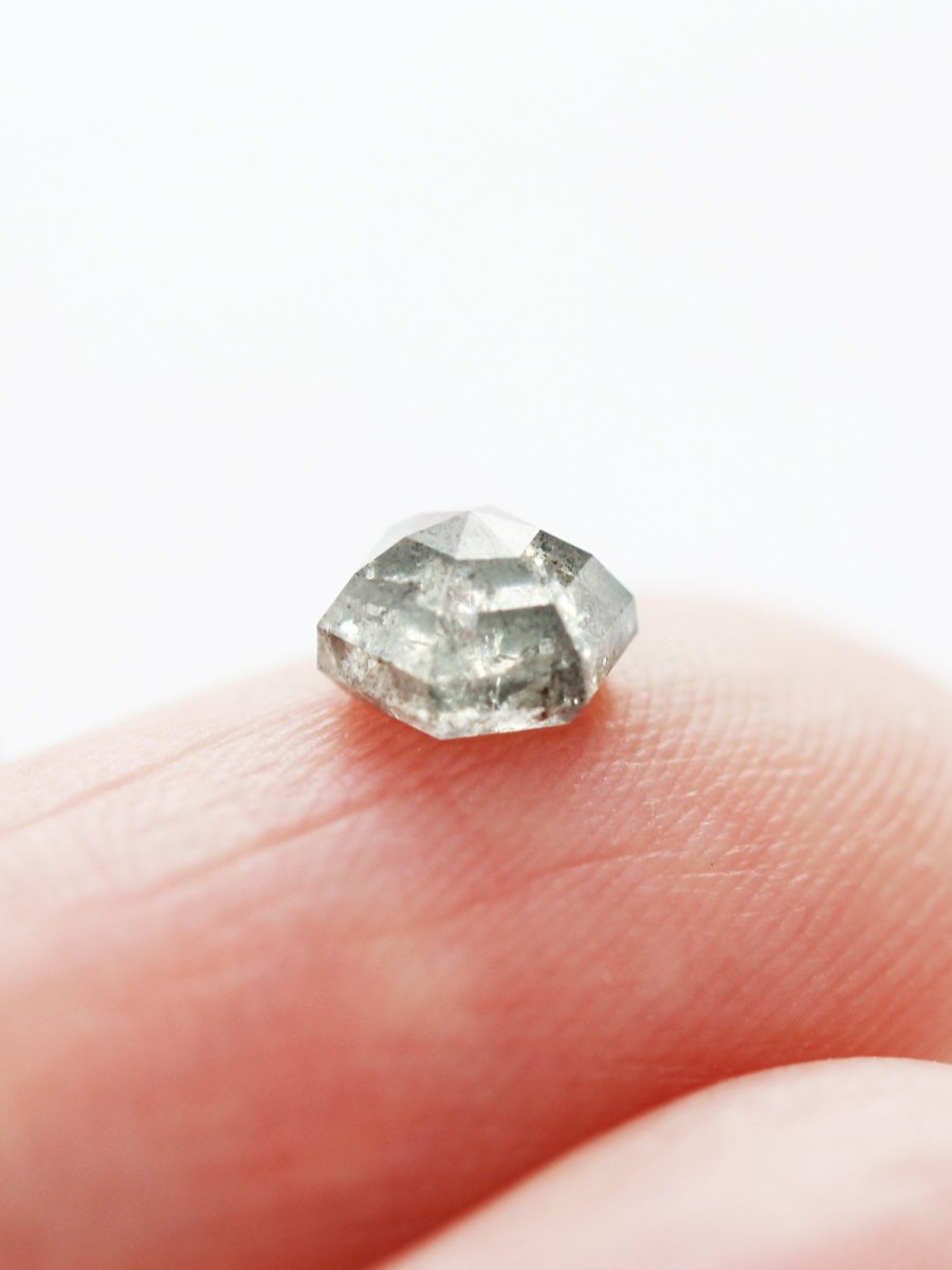 0,97 CT Salz und Pfeffer Hexagon Inventory SKU SPHEX-95