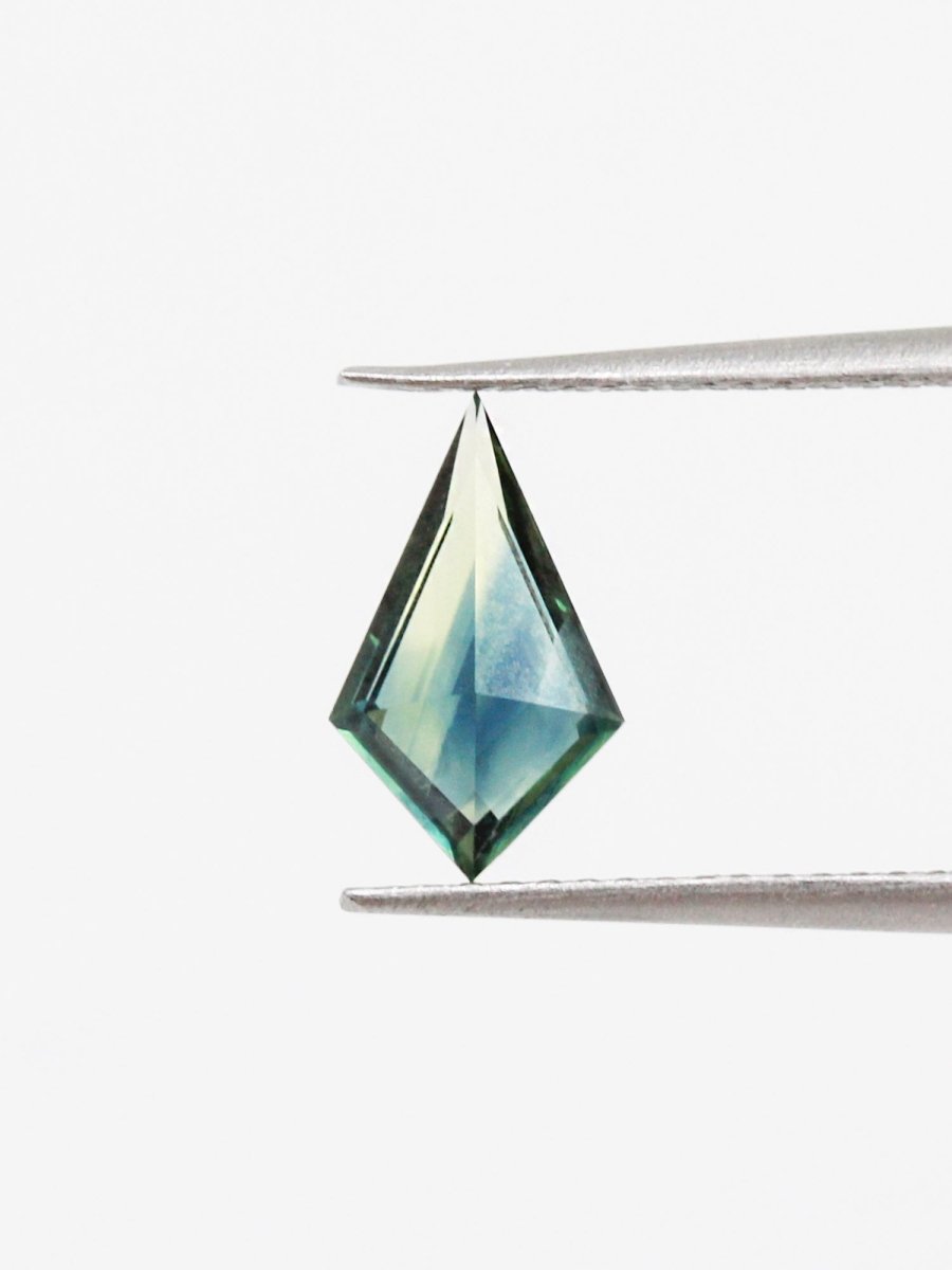 0.99CT Sapphire Inventory SKU SAKITEN-118