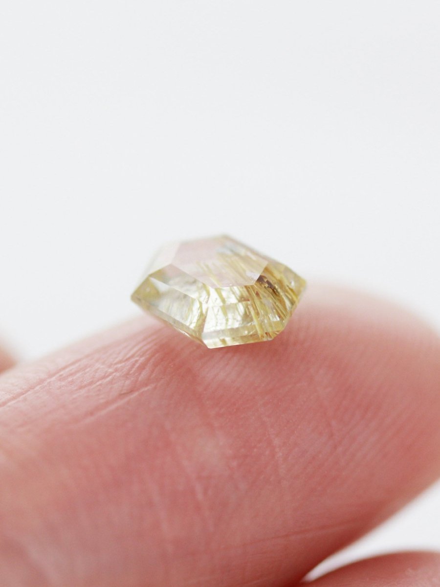 1.10CT Rutilated Quartz Inventory SKU RQHEX-02