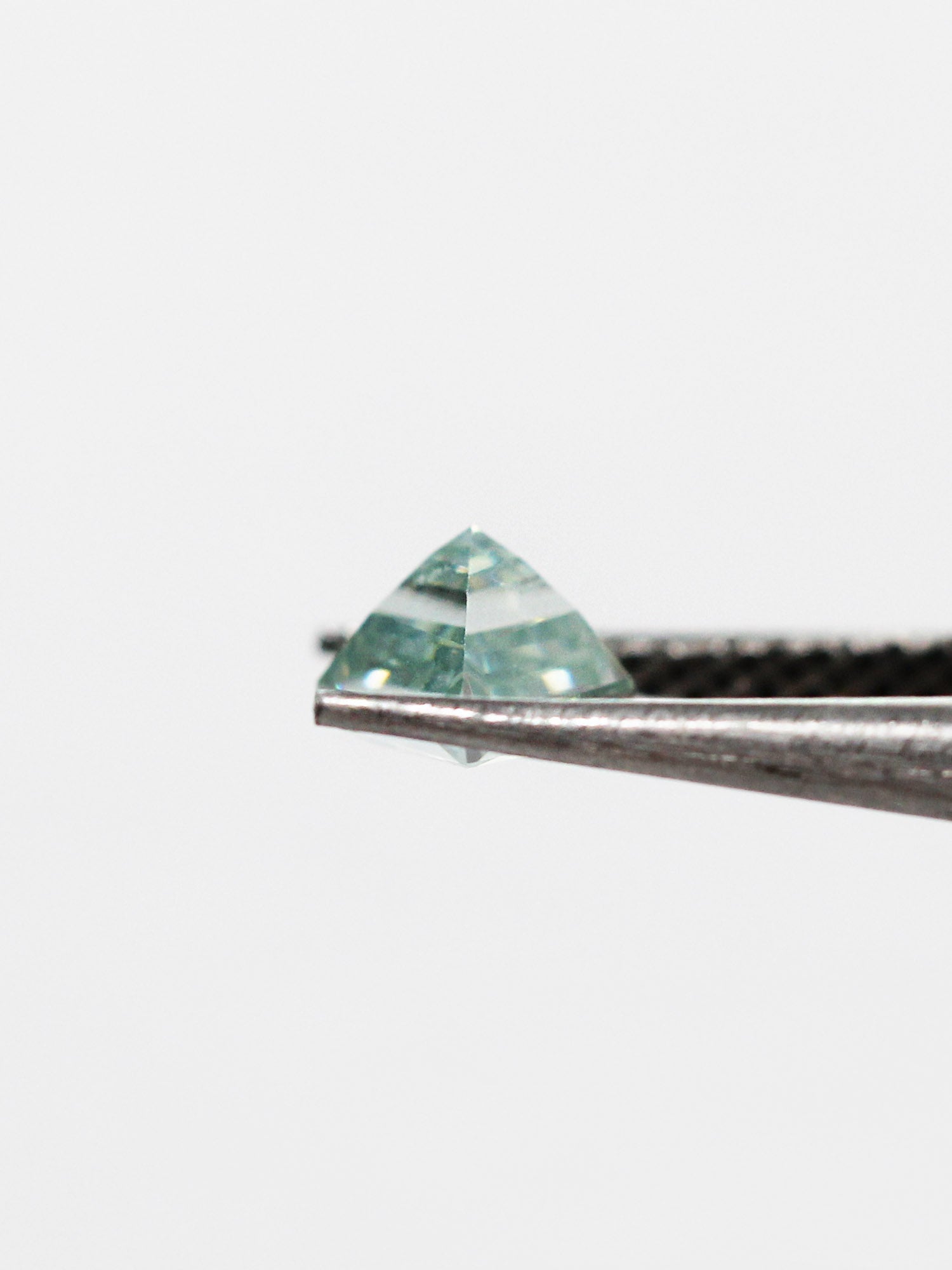 Inventaire de moissanite vert clair 1,06 CT SKU MSKITE-12