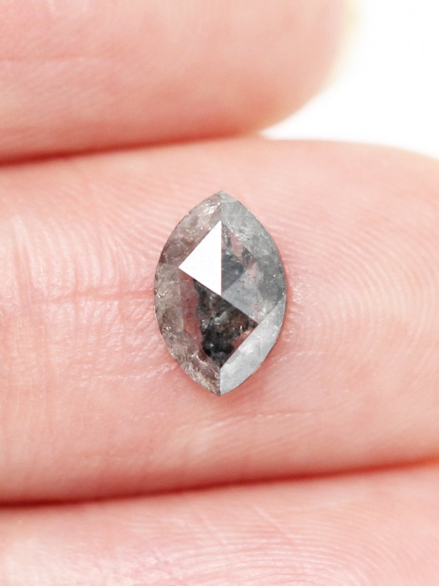 1,27 CT Salz- und Pfeffer-Marquise-Inventar SKU SPMARQUISE-06