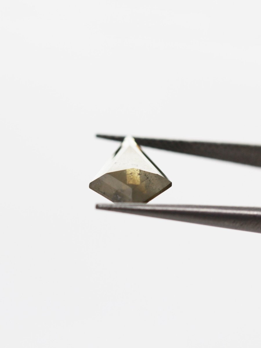 1.31CT Salt and Pepper Kite Inventory SKU SPKite-35