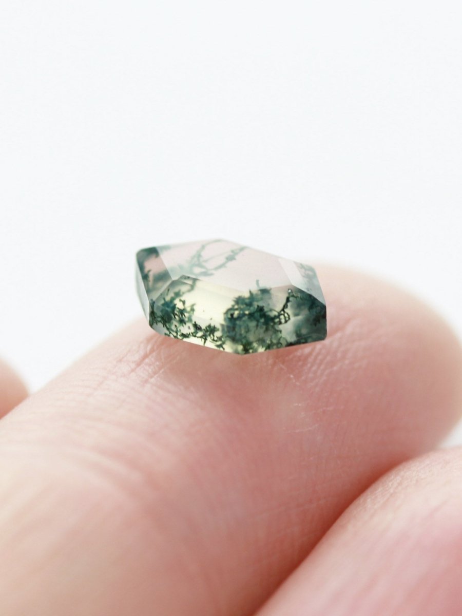 1.46CT Moss Agate Inventory SKU MAHEX-09