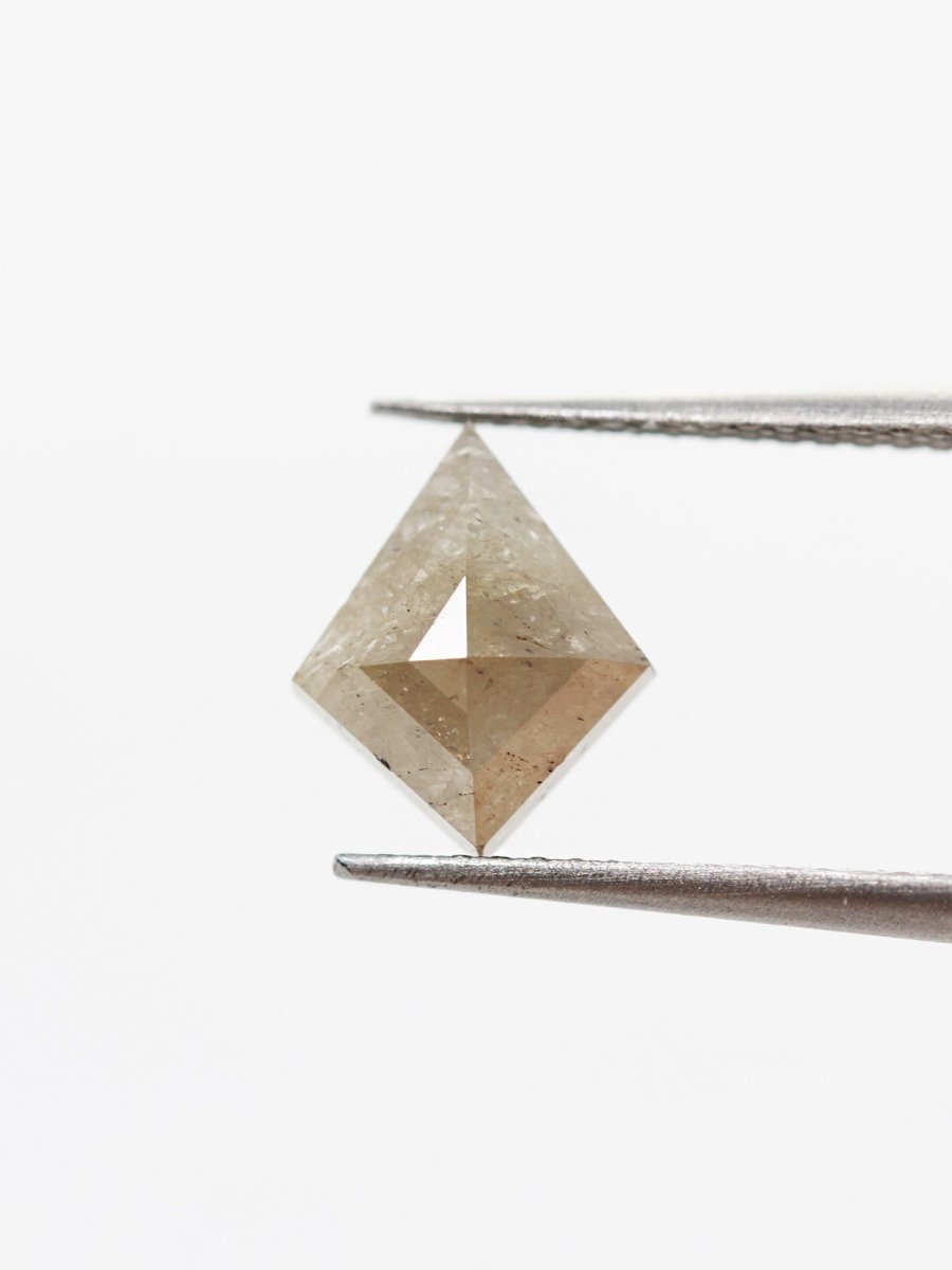 1.49CT Salt and Pepper Kite Inventory SKU SPKite-57