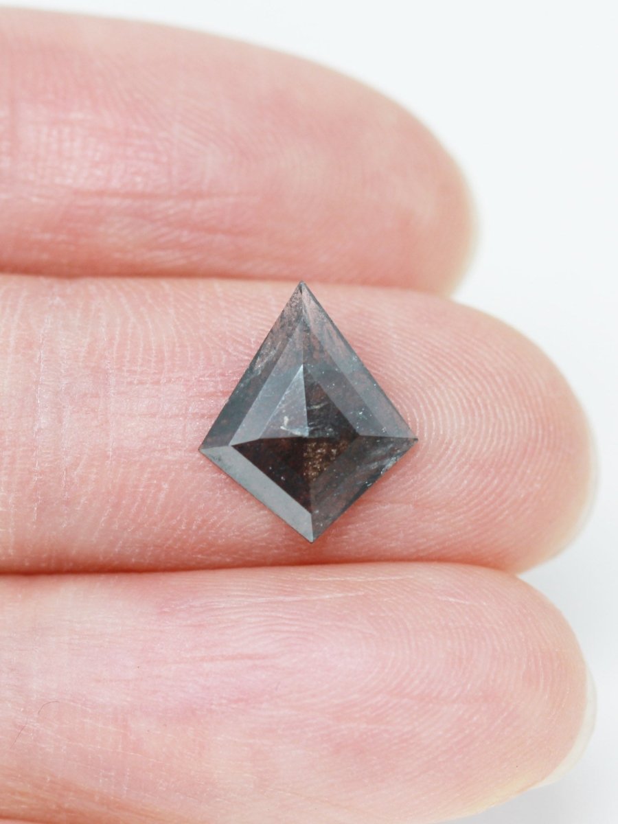 1.50CT Salt and Pepper Kite Inventory SKU SPKite-17