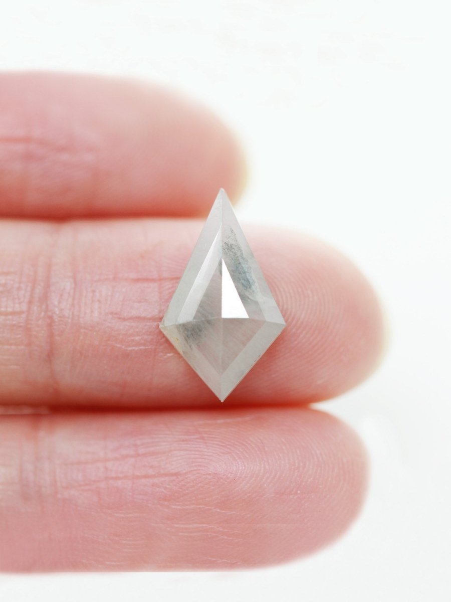 2.62CT Premium Salt and Pepper Kite Inventory SKU SPKite-104