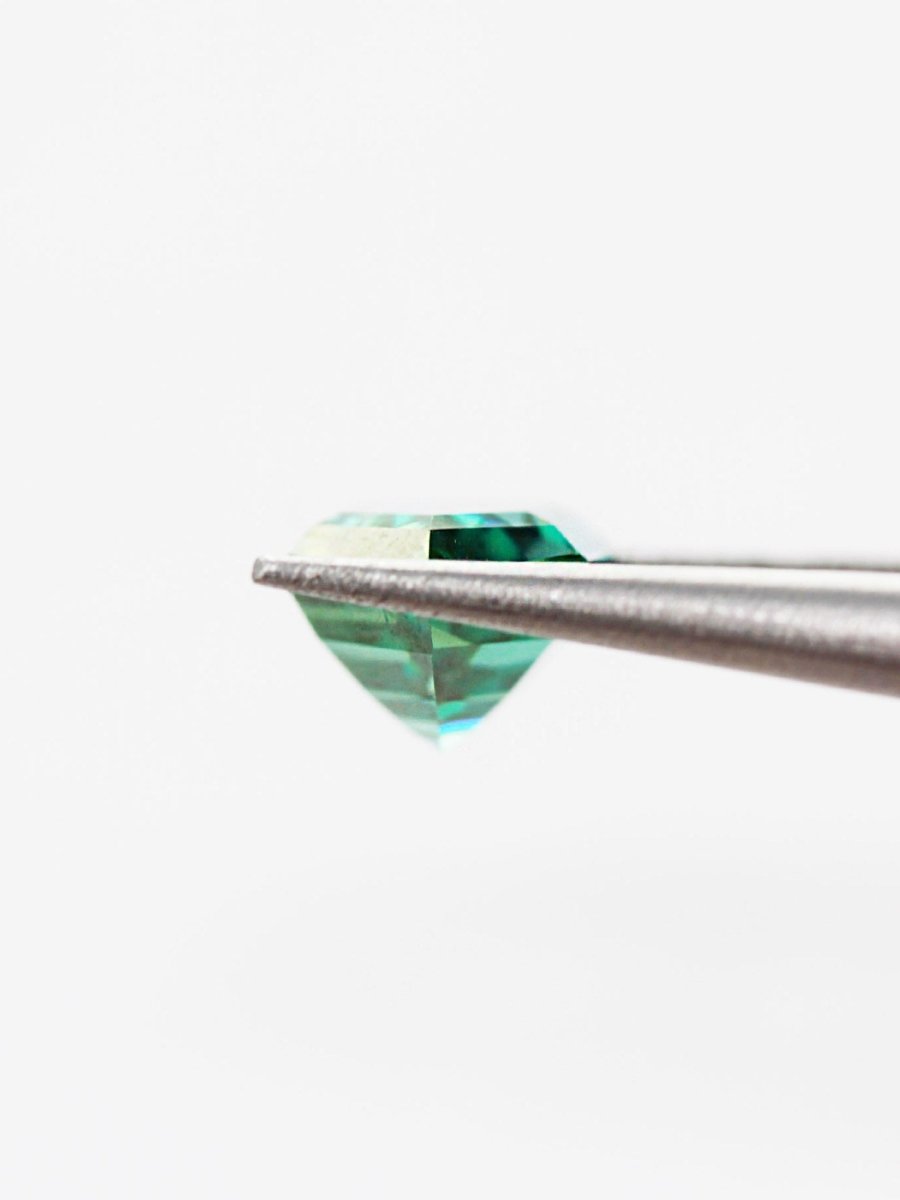 2.94CT Dark Green Moissanite Inventory SKU MSHEX-06