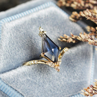 hiddenspace-engagementring-sapphire-artdeco-finejewelry-proposal-ring-3