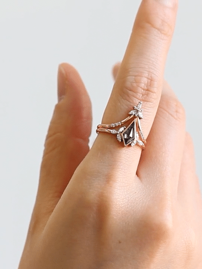 hiddenspace-engagement-rings-scarlett-salt-and-pepper-diamond-14k-front