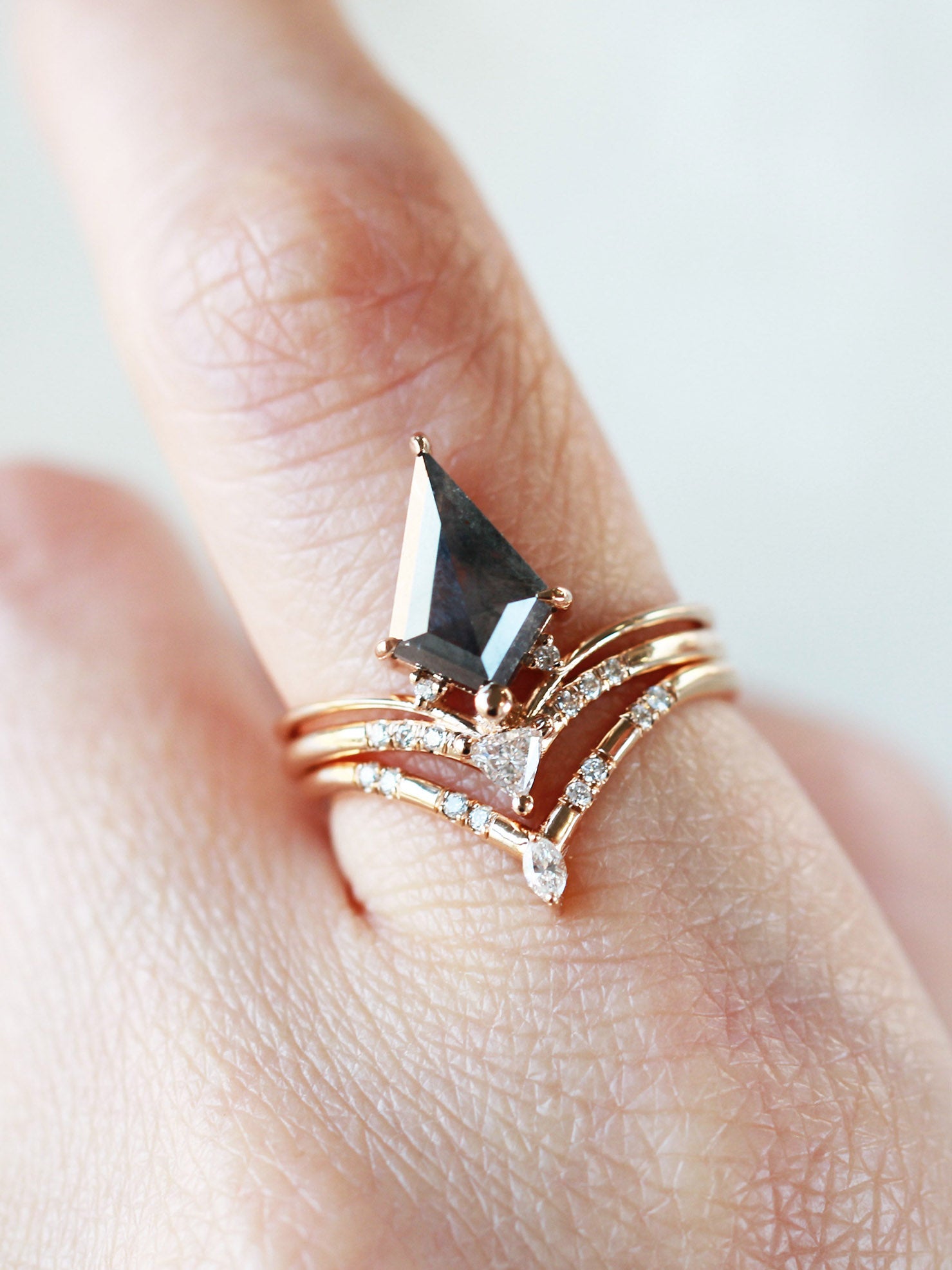 H/S Adia Ring