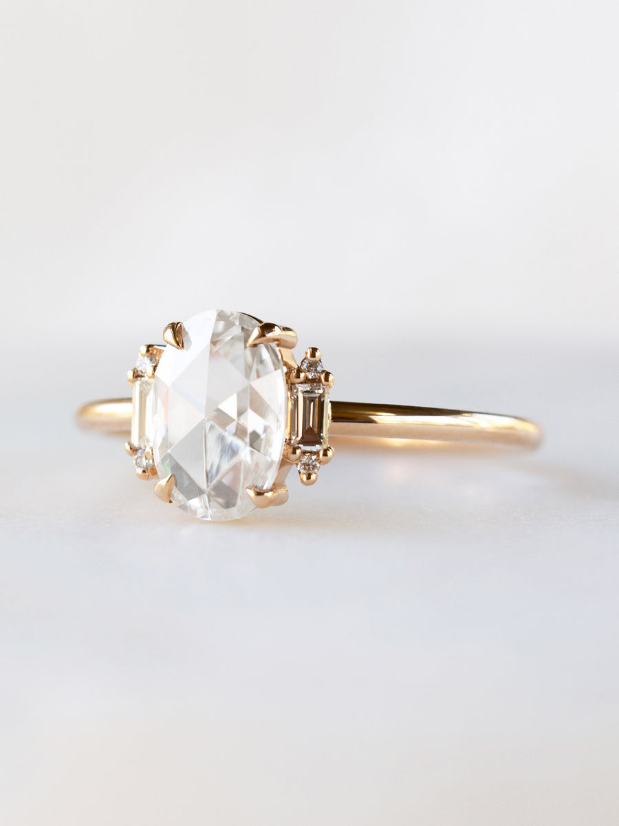 Aubrey Ring (White Diamond) – HIDDENSPACE