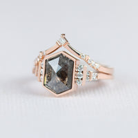 engagementring-saltandpepperdiamond-delcyring-set2