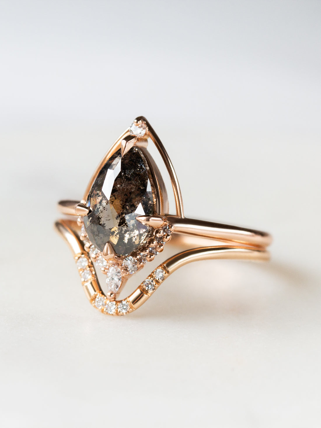 hiddenspace-engagement-saltandpepperdiamond-eliana-finejewelry-artdeco-proposal-8