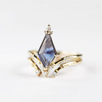 hiddenspace-engagementring-sapphire-artdeco-finejewelry-callie-proposal-ring-7
