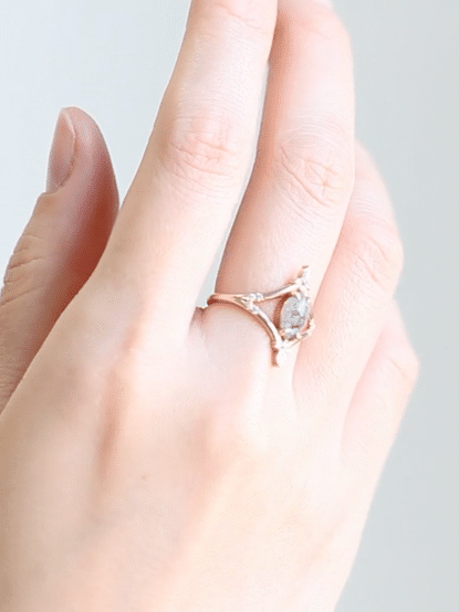 hiddenspace-engagement-rings-adah-salt-and-pepper-diamond-14k-hand