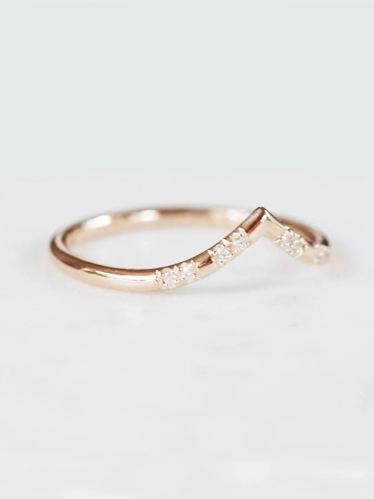 hiddenspace jewelry fine jewelry los angeles art deco design architectural fine jewelry wedding band stacking rings stackable band 14k gold ring diamond ring unique fine jewelry CHEVRON BAND