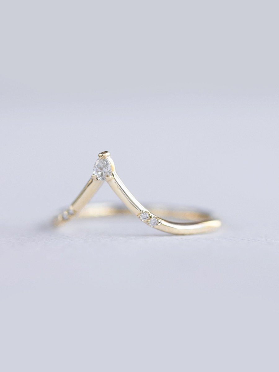 Hiddenspace jewelry los angeles Clementine band stacking ring diamond ring engagement ring matching band unique stacking ring vintage ring architectural design 