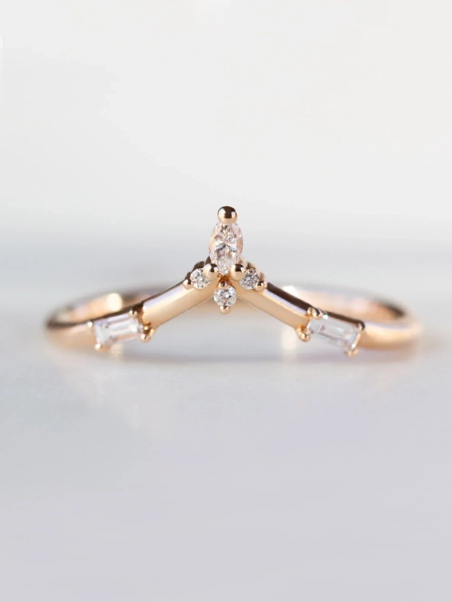 hiddenspace jewelry fine jewelry los angeles art deco design architectural fine jewelry wedding band stacking rings stackable band 14k gold ring diamond ring unique fine jewelry DORIC COLUMN BAND