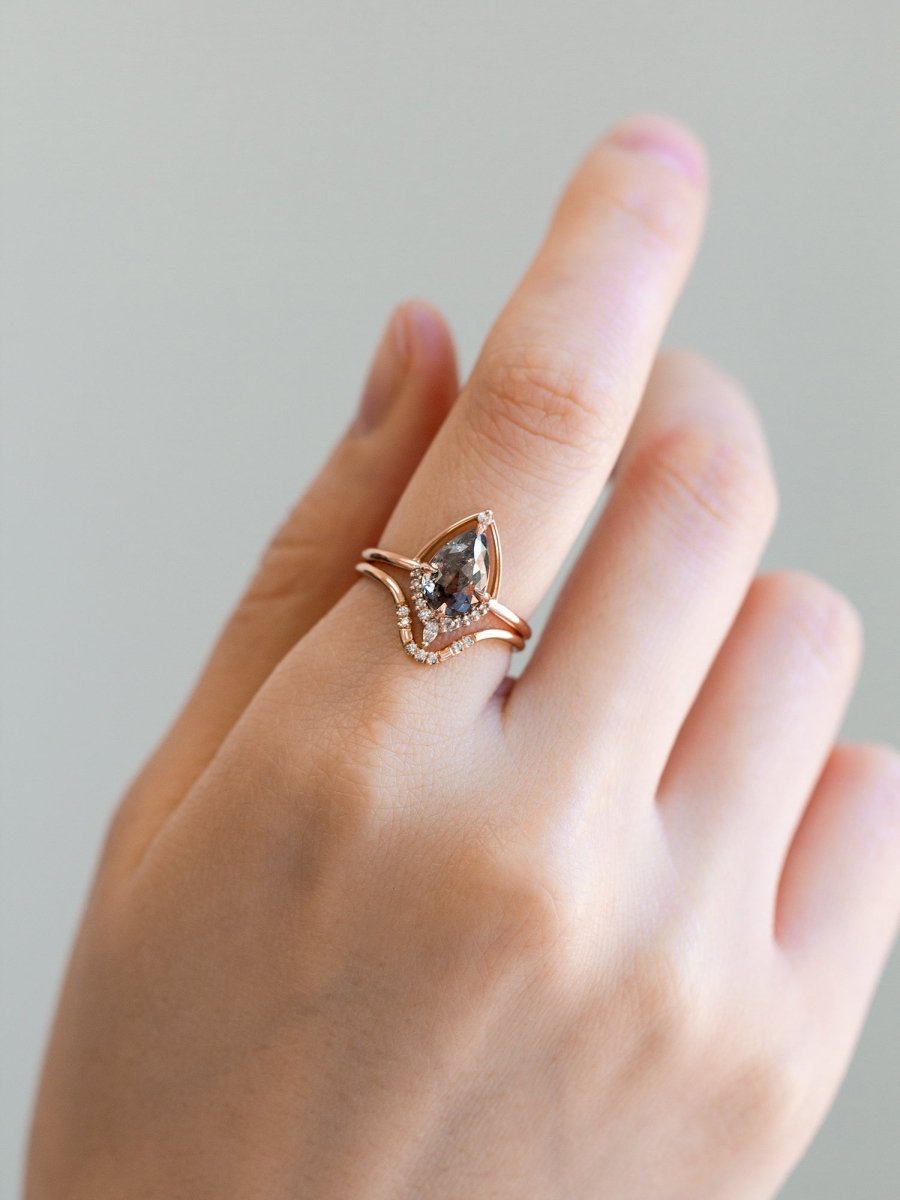 hiddenspace-engagement-saltandpepperdiamond-eliana-finejewelry-artdeco-proposal-3